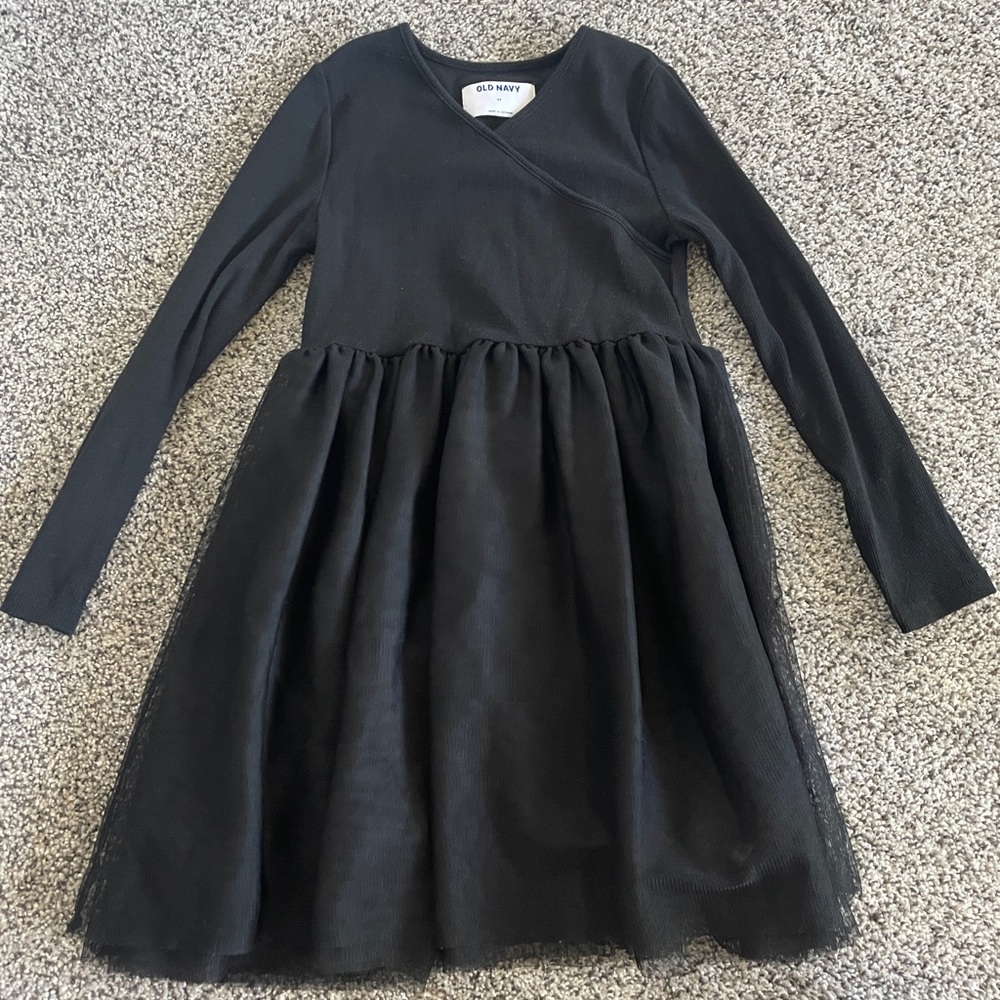 Old navy long sleeved tulle dress